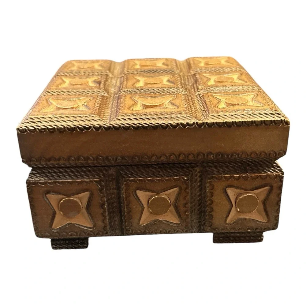 Hand Carved Painted Wooden Hinged‎ Box Made in Poland No Key